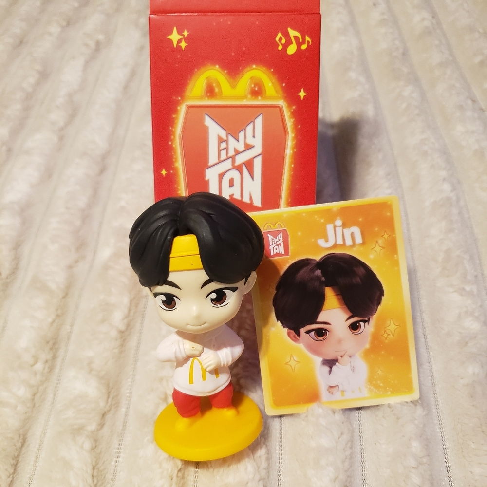 2025 McDonald’s TinyTAN / BTS Jin Happy Meal Toy - Picture 3 of 5